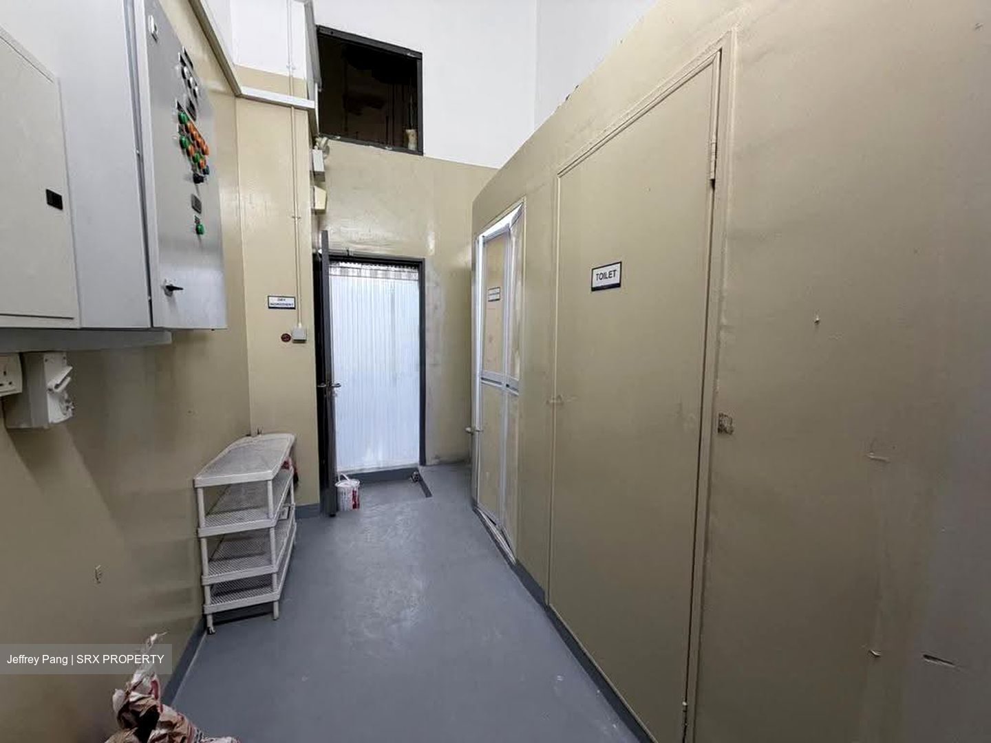 8B @ Admiralty (D27), Factory #607310961